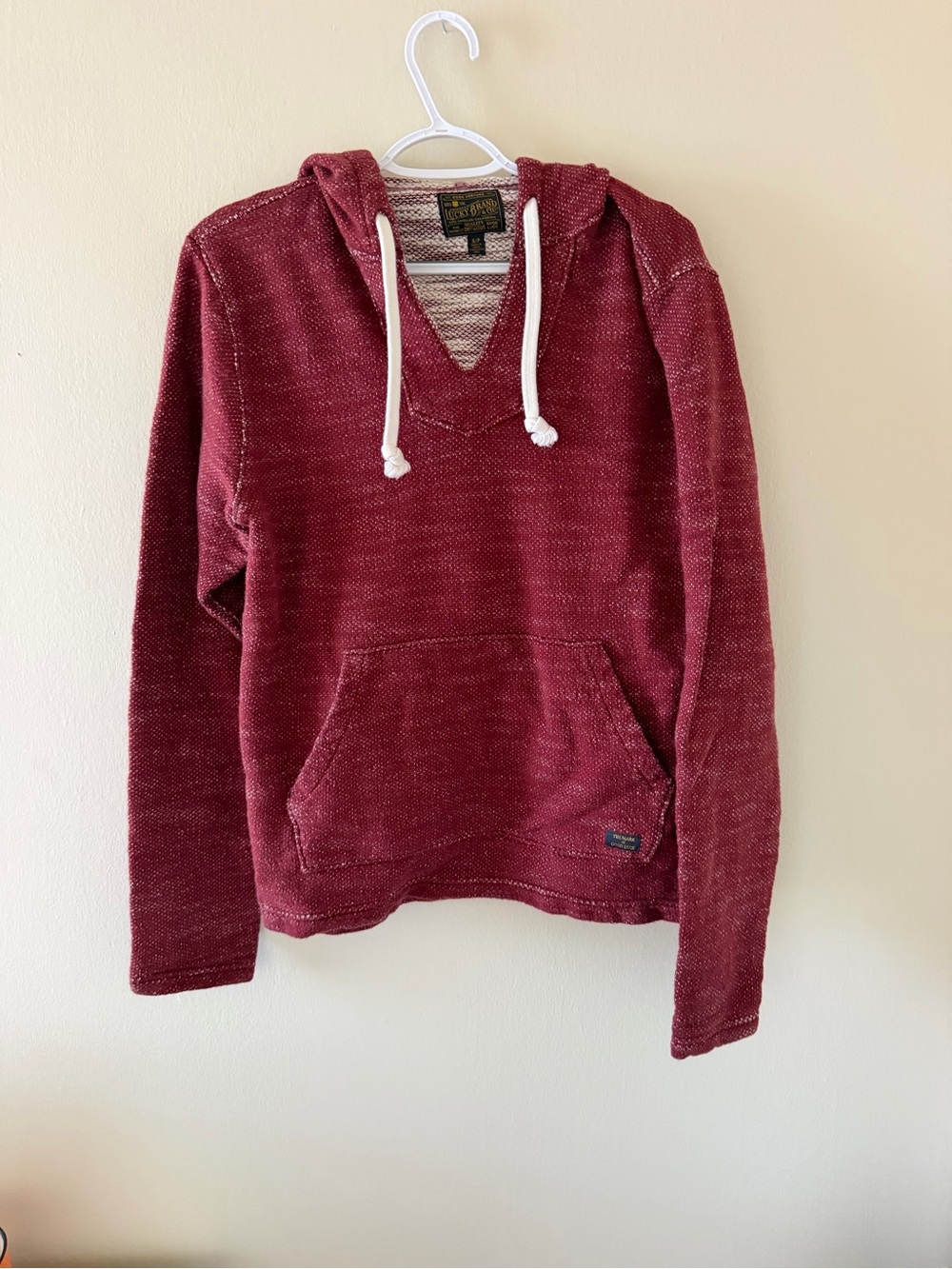 Lucky Brand  Crewneck Baja Hoodie in Burgundy with White Drawcords